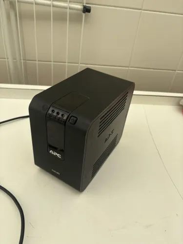Nobreak APC Back-ups 600