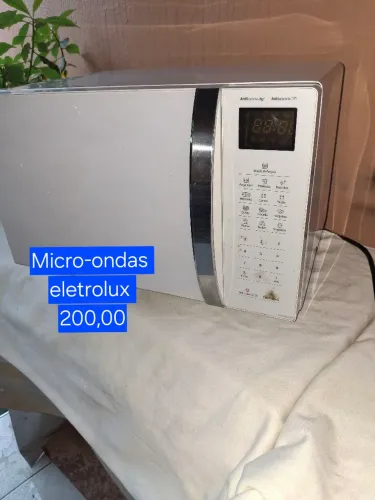 Forno micro-ondas e industrial 