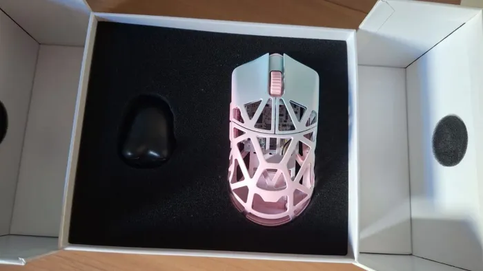WLMouse Beast X Mini PRO Blue & Pink