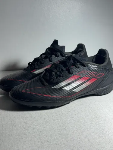 Chuteira Society Adidas F50 League