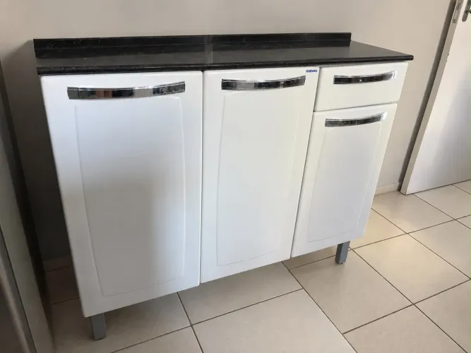Balcão de Cozinha com Tampo Itatiaia Aço