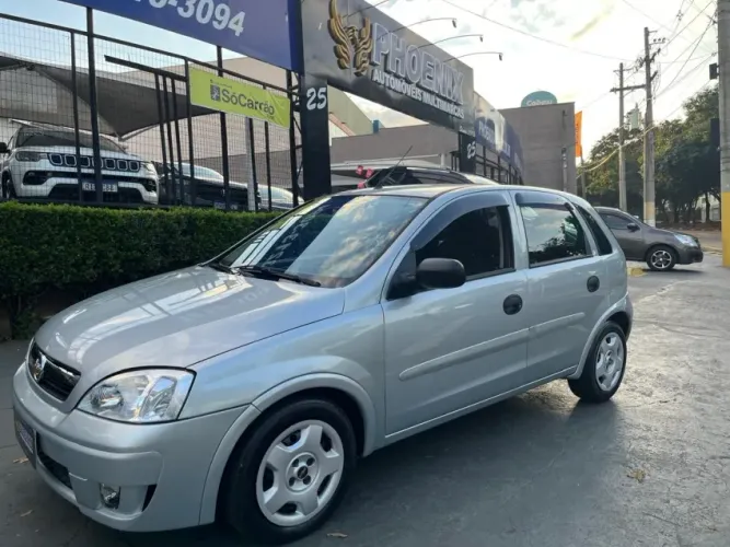 Chevrolet Corsa Hat. Maxx 1.4 8V Econoflex 5P 2012