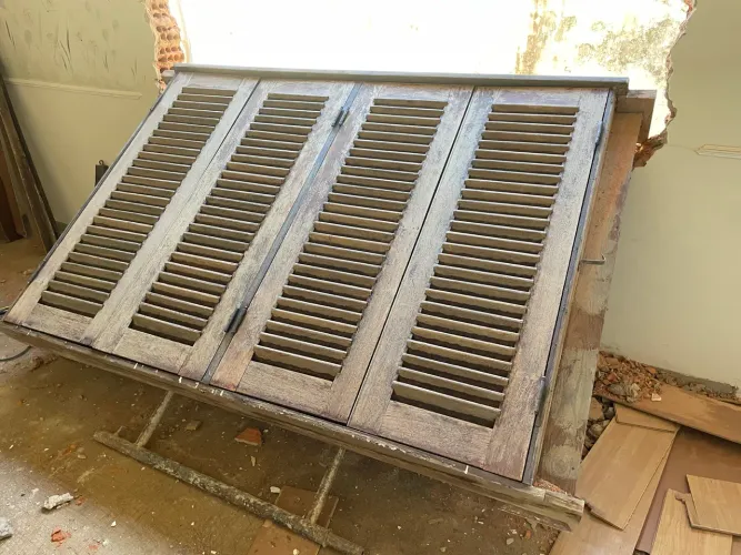 Janela de sucupira 2,00 x 1,40