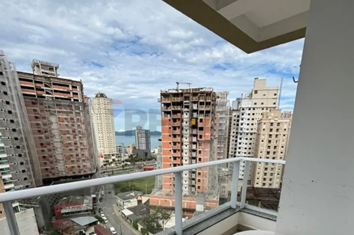 "Venda: Apê 2 Quartos em Itapema, Pronto Pra Morar!"