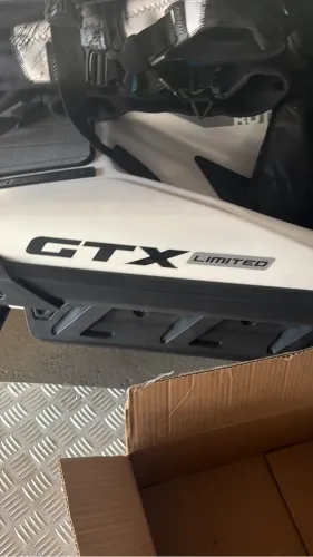 Jet ski 300 gtx