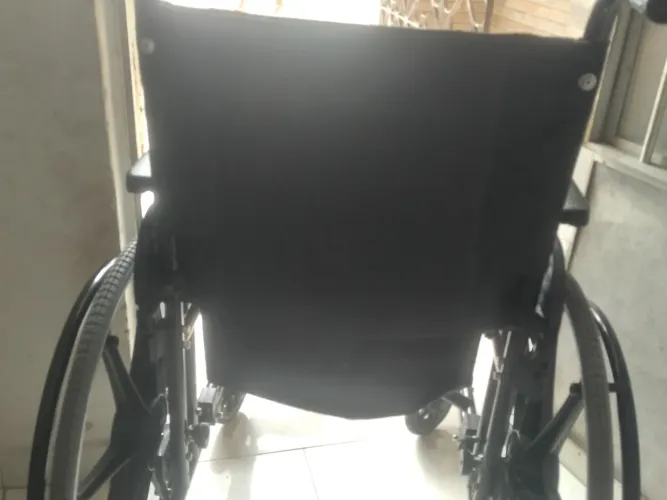 Cadeira roda nova número 48