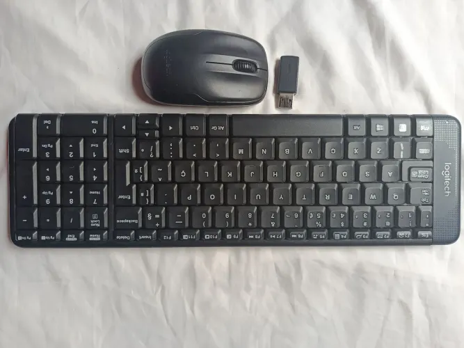Teclado Mouse Bluetooth Semi novo