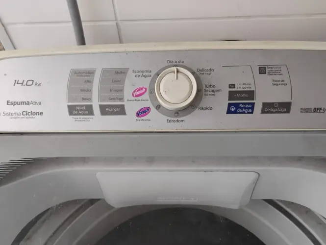 Vendo máquina de lavar roupa Panasonic 14kg