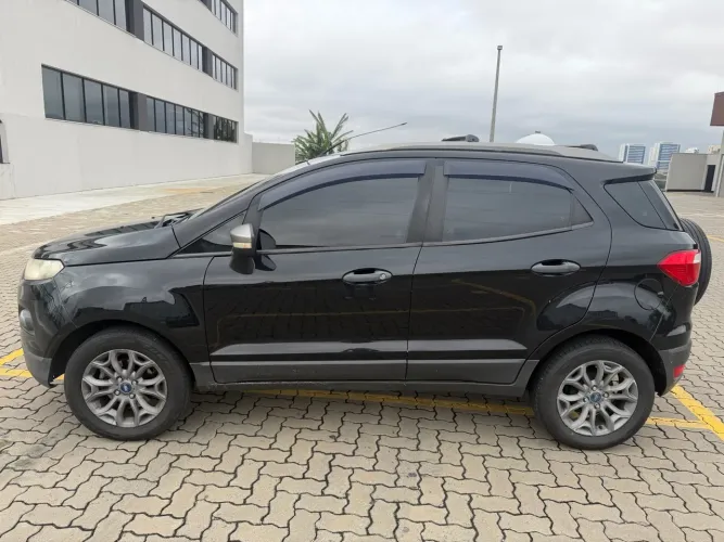 Ford Ecosport Freestyle 1.6 16V Flex 5P 2013