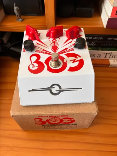 Pedal de guitarra Deeptrip Fuzz BOG