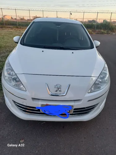 Peugeot 408 Sedan Allure 2.0 Flex 16V 4P Aut. 2014