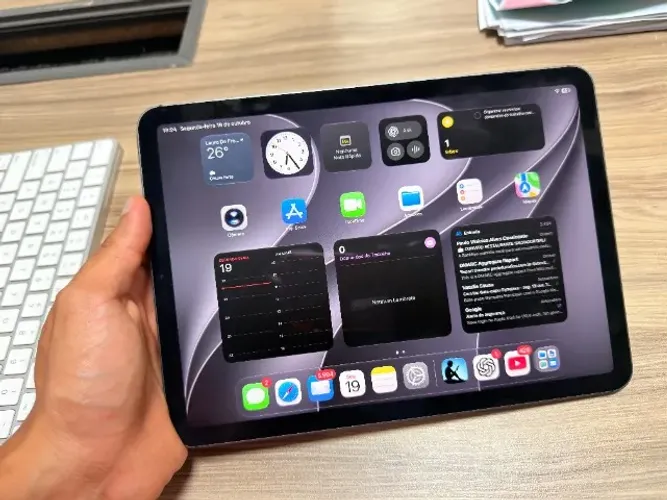 iPad Air 5 - M1 (Excelente estado)