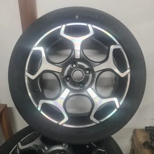 Jogo de rodas aro 17 punto t-jet