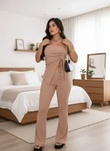 Conjunto tomara que caia calça flare canelado