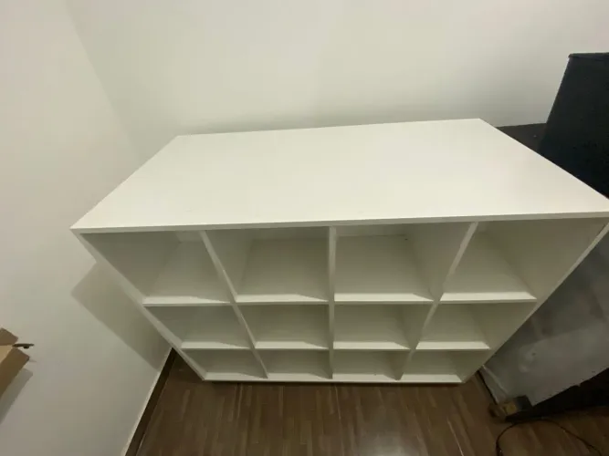 ARMÁRIO COLMÉIA 12 COLMEIA DE CADA LADO