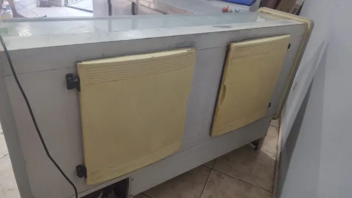 Vende-se Balcão Refrigerador