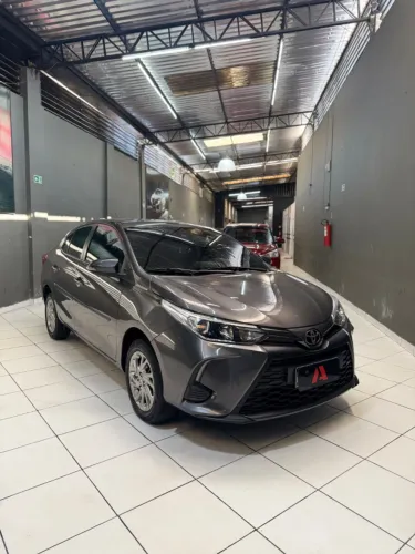 Toyota Yaris XS Sedan 1.5 Flex 16V 4P Aut. 2023