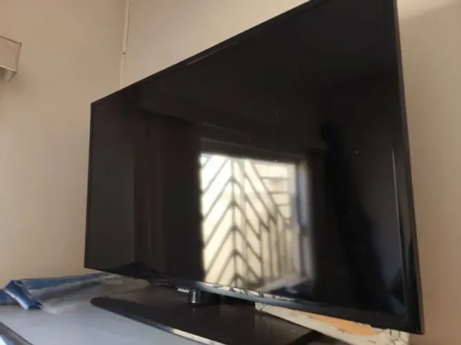 TV LED Samsung 40 Polegadas "Leia o todo o anuncio"