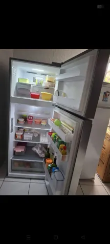 Vende se geladeira duplex três meses de uso ainda na garantia