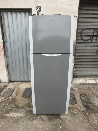 Vendo Geladeira G.E ,Duplex ,frost free R$ 1100