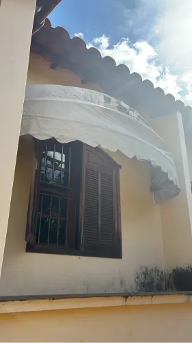 Estrutura metálica toldo