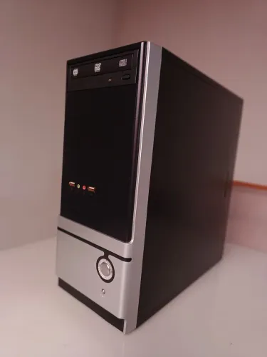 Computador para retirada de peças 