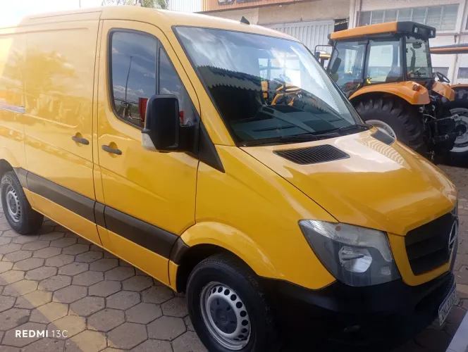 Mercedes-Benz Sprinter 313 Furgão Curto 2.2 129cv Dies 2018
