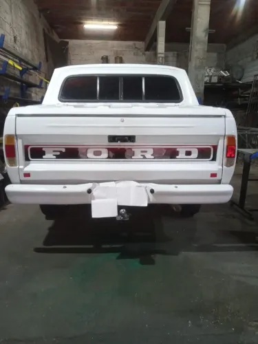 Ford F-1000 S. S. Diesel / S.s. Diesel Turbo 1991