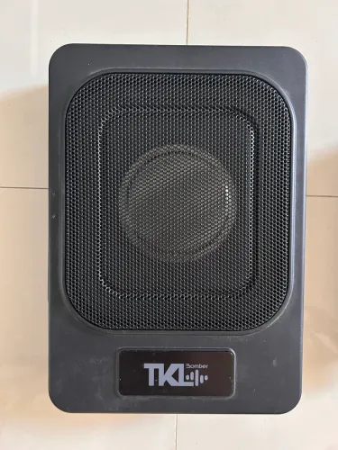 Caixa de som automotivo Ativa Tkl Amplificada 250w Rms 9 Pol Super Slim Bomber Cor Preto