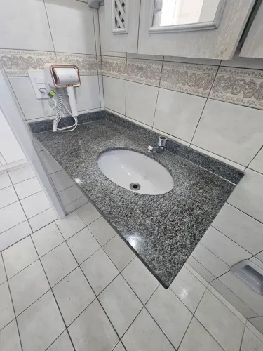 Pia de banheiro completa