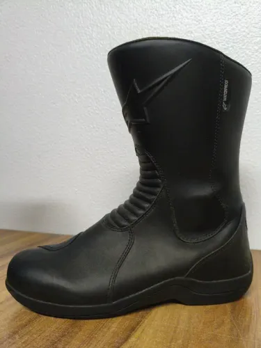 Bota Alpinestar Andes 100% impermeável