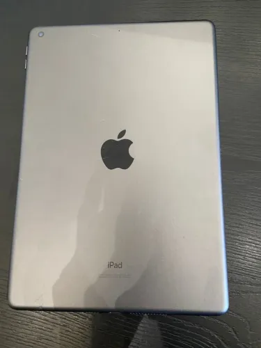 iPad 7ª Geração 32gb Cinza Espacial 10.2 + capinha e película