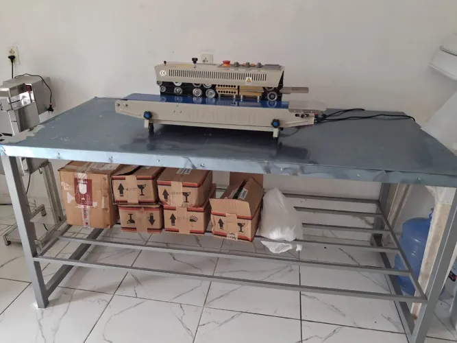Máquina de fazer gelo saborizado