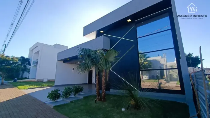 Casa à venda no Condomínio Ouro Verde, alto padrão, design diferenciado, piscina aquecida