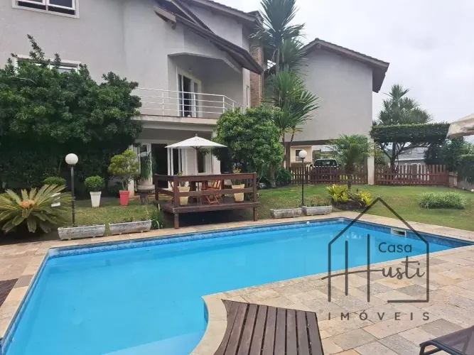 VENDA: Casa com Piscina e 3 Suítes no Condomínio Paysage Serein Vargem Grande Paulista/SP