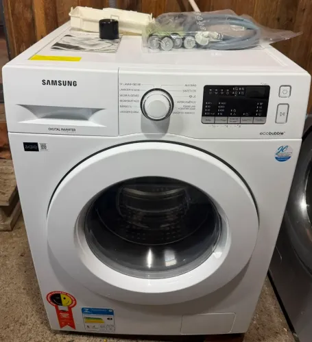 Lava e seca Samsung nova