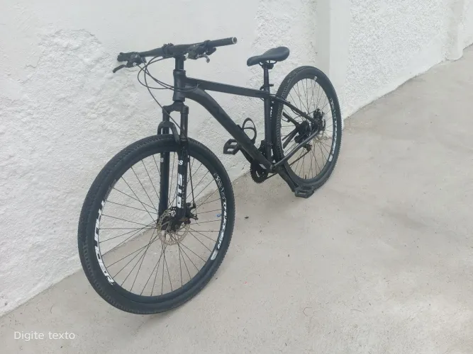 Bicicleta aro 29 - Absolute-nero