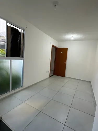 Alugo apartamento cond. Feira Palace