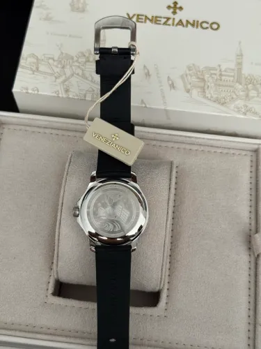 Relógio Venezianico UltraBlack