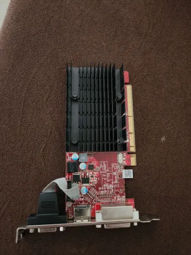 Placa de Video R5 230 1gb