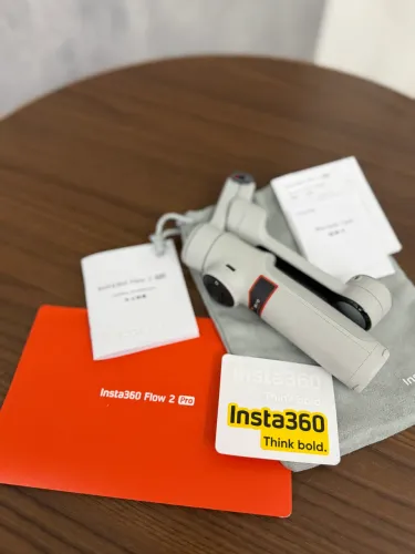 Estabilizador Gimbal Insta360 Flow 2 Pro 