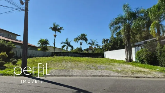 Terreno em Condomínio à Venda em Joinville-SC - 680,00 m² na Costa e Silva