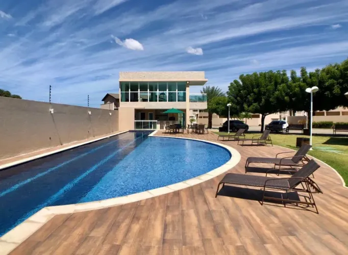 Casa em condominio 4 quartos no Centro - Eusébio - CE