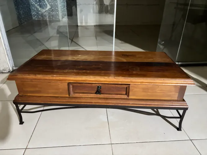 Conjunto de mesa de madeira