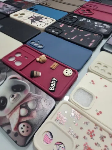 Lote de 40 capinhas de celular