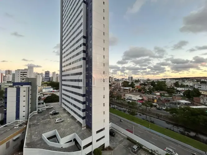 (RCR) Costa Tropical | Boa Viagem | Próximo a Sá e Souza | Amplo 2 quartos