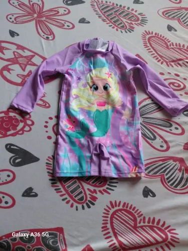 Roupa de banho menina