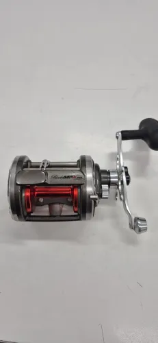 Carretilha Black Max Plus 20.