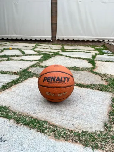 Bola de basquete penalty