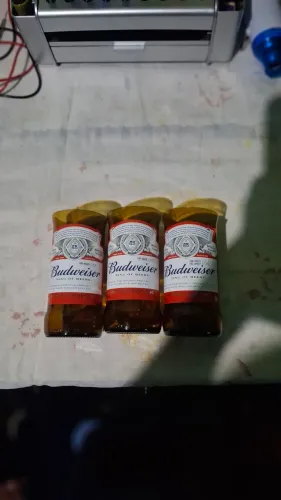 3 Copos Artesanais Budweiser - R$ 30 Reais